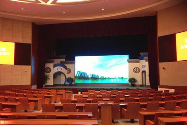 剧院香蕉视频最新网址在线观看